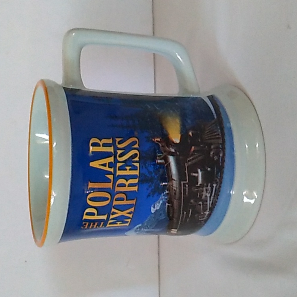 The polar express mug BELIEVE